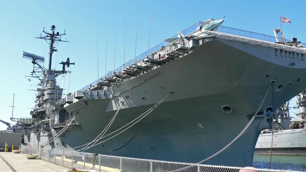 uss-hornet-counter-strike