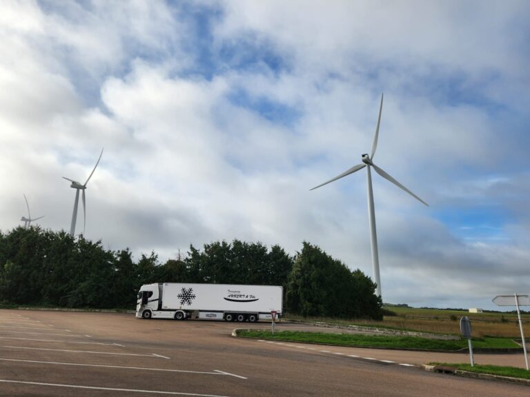 Renovables en auge: los proyectos eólicos y solares ya superan a la energía nuclear en Europa