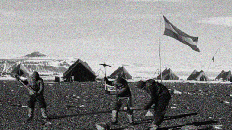 De la dependencia marítima a la conexión aérea, la Base Marambio cumple 56 años