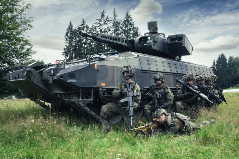 Alemania presentó su ambicioso plan de modernización militar: 377.000 millones de euros para 320 proyectos