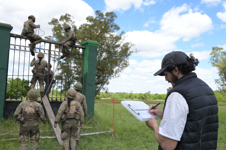 Importante aumento de sueldo en las Fuerzas Armadas: de cuánto es y quiénes lo recibirán