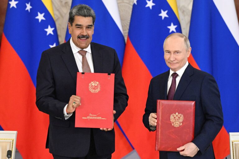 Venezuela recibió las primeras señales de apoyo de Rusia en medio de las tensiones con Estados Unidos