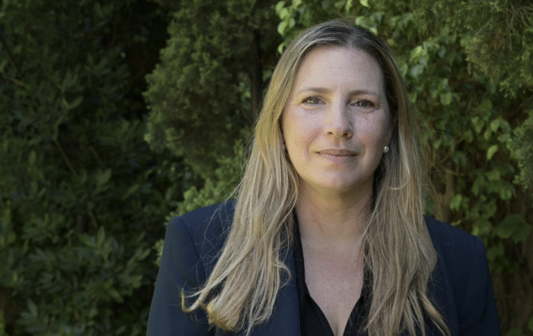 Yanina Kogan, directora ejecutiva de Fundación TAEDA fue distinguida como Mujer Líder de Excelencia WEF 2025