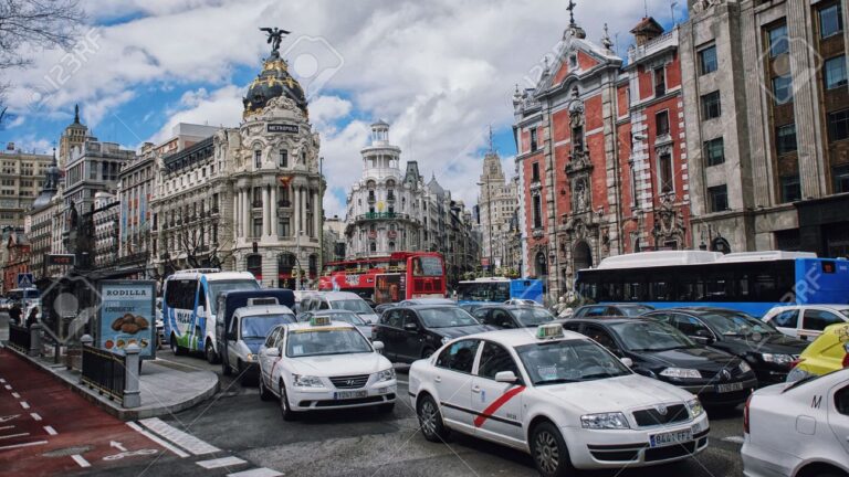 Autos: por qué Europa flexibilizó el veto a los motores a combustión y qué sucederá después de 2035