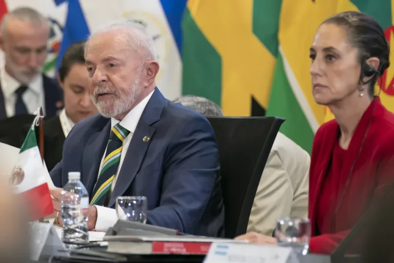 Estados Unidos vs. Venezuela: Brasil y México se ofrecen como mediadores para evitar una guerra