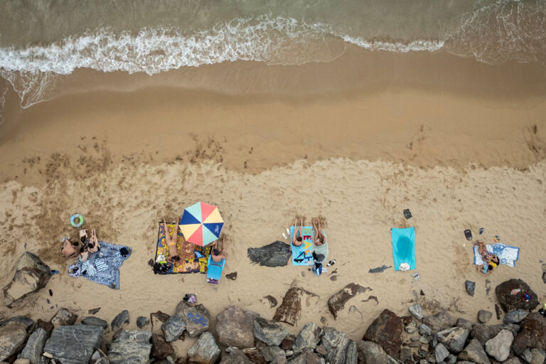 La mitad de las playas podrían desaparecer: qué revela un nuevo estudio