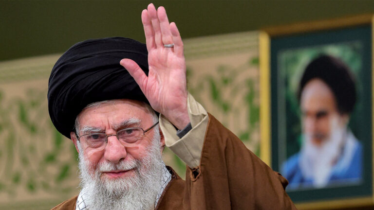 El régimen de los ayatolas en Irán: quiénes son y cómo funciona el poder de la religión