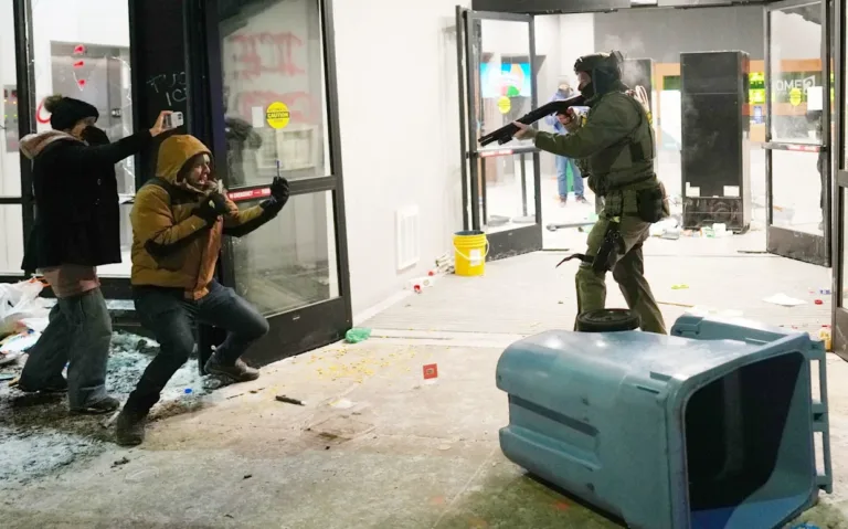 Estados Unidos: ICE, Patrulla Fronteriza y una ola de protestas por los operativos antimigratorios