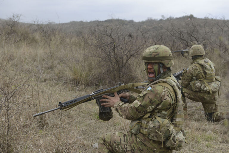 Entrenamiento en psicología militar: la clave para enfrentar escenarios de alta exigencia