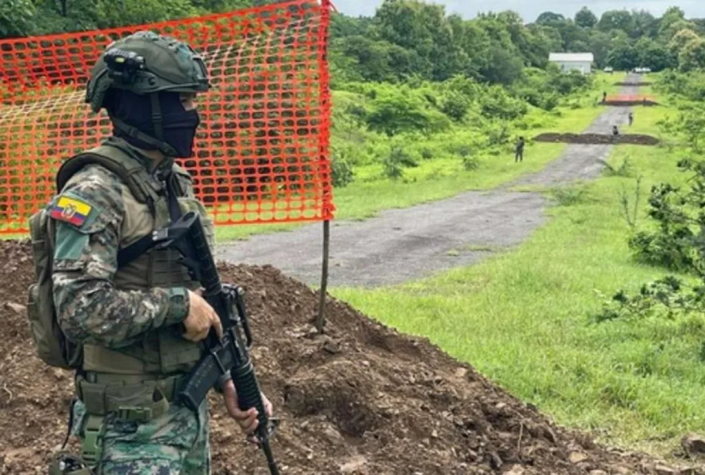 toque-de-queda-ecuador