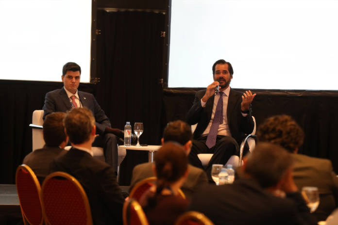 El secretario de Asuntos Nucleares, Federico Ramos Napoli, junto al CEO de Meitner Energy, Teófilo Lacroze.